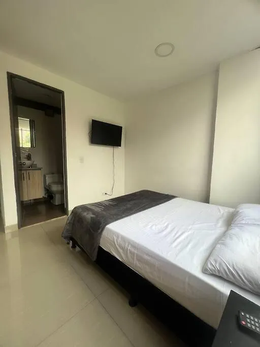 Lindo Apartamento Poblado 111 Medellin